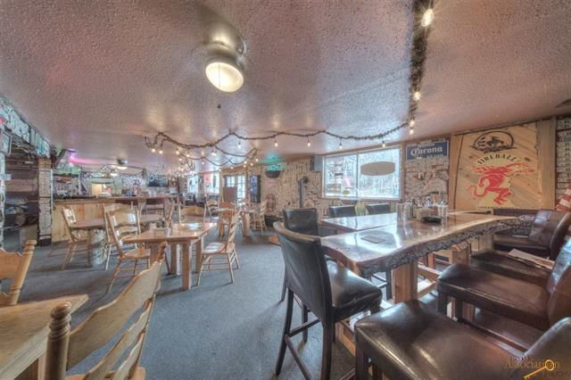 Barlee's Food & Drink: 253 Swanzey St, Keystone, SD 57751